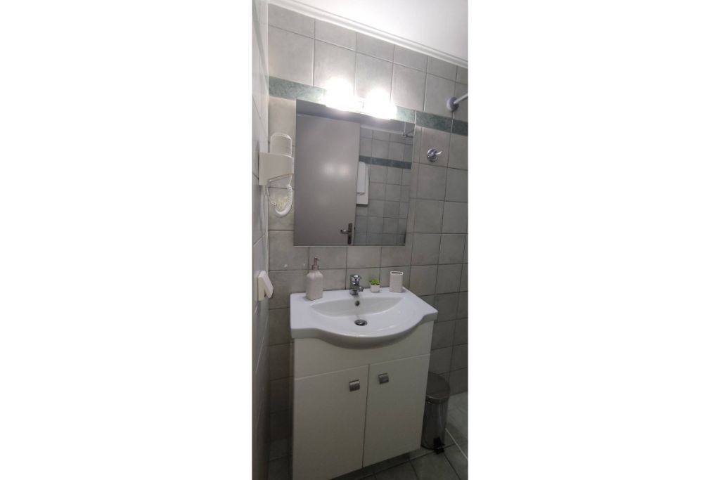 Photo of Bathroom in Mires