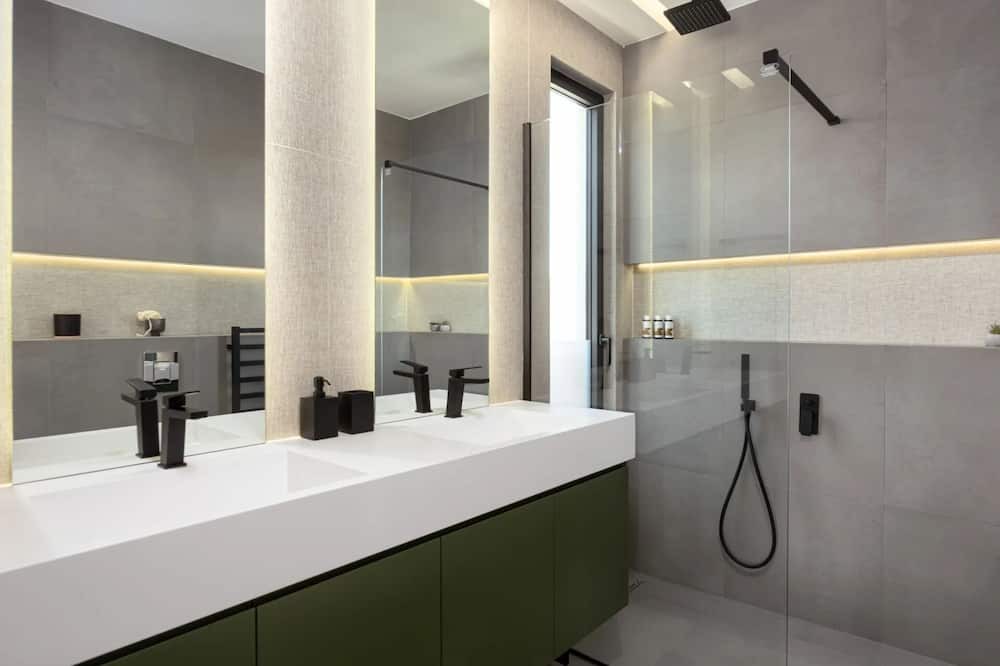 Photo of Bathroom in Kinosargous