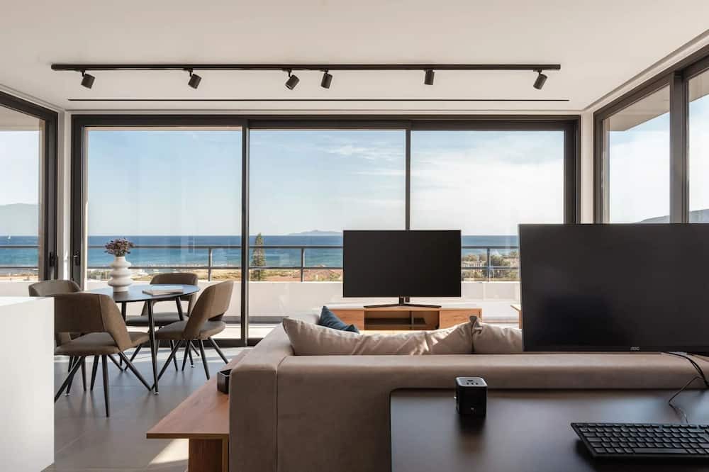 Photo of Livingroom in Kinosargous