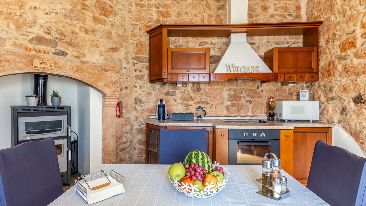 Photo of Kitchen in Thrapsano