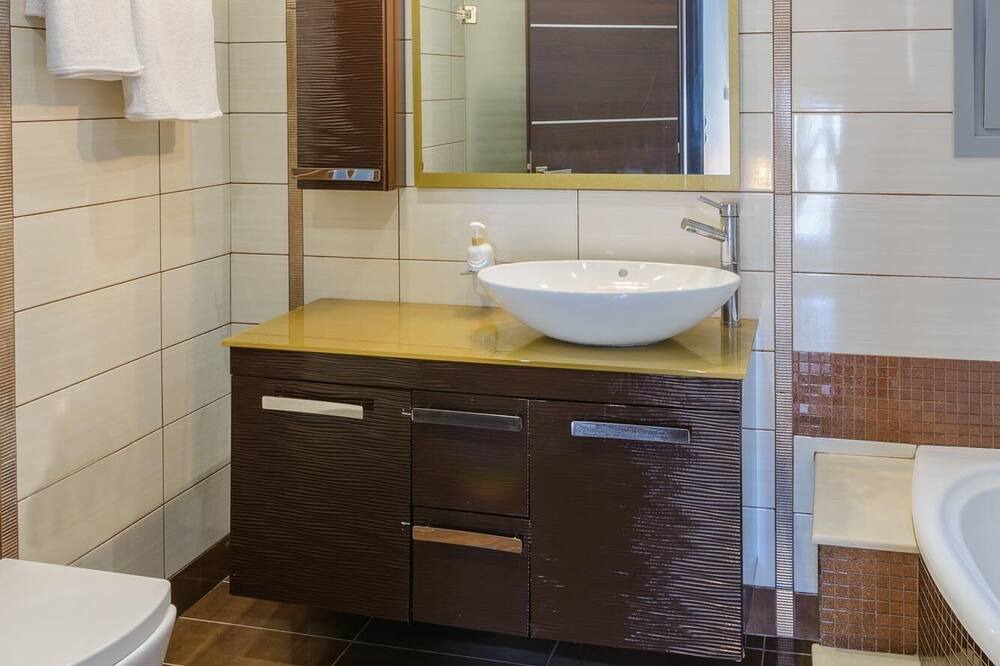 Photo of Bathroom in Kremasti