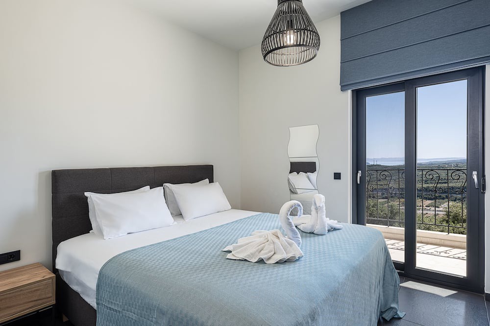 Photo of Bedroom in Polemarchi