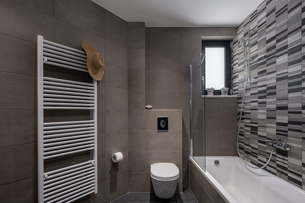 Photo of Bathroom in Polemarchi