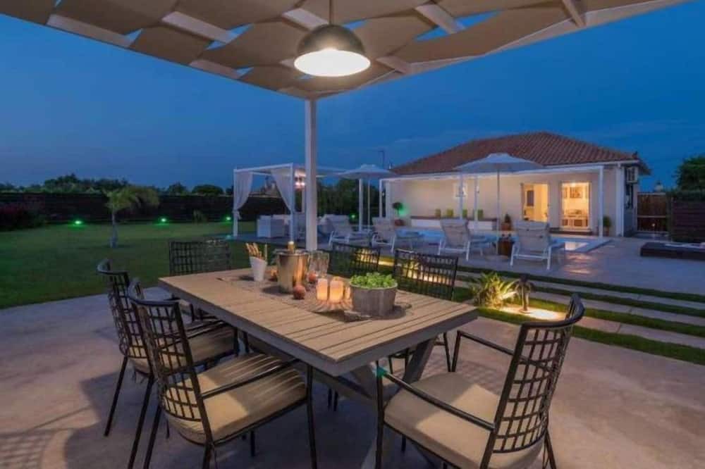 Photo of Patio Balcony in Vanato