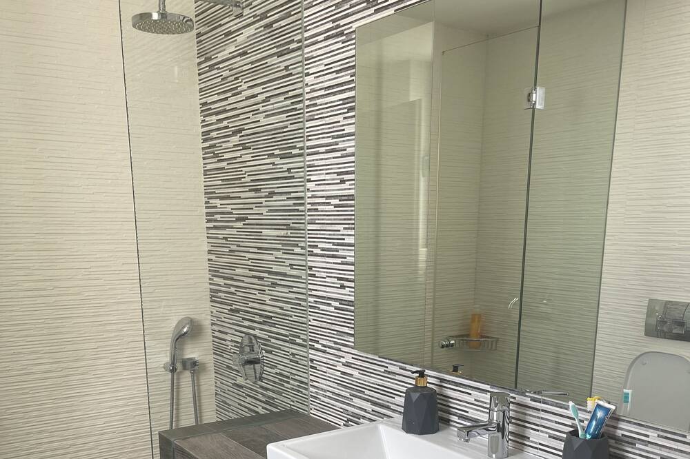 Photo of Bathroom in Lagonissi