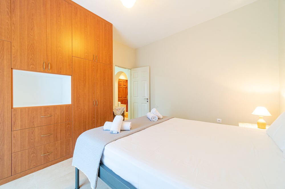 Photo of Bedroom in Kato Korakiana