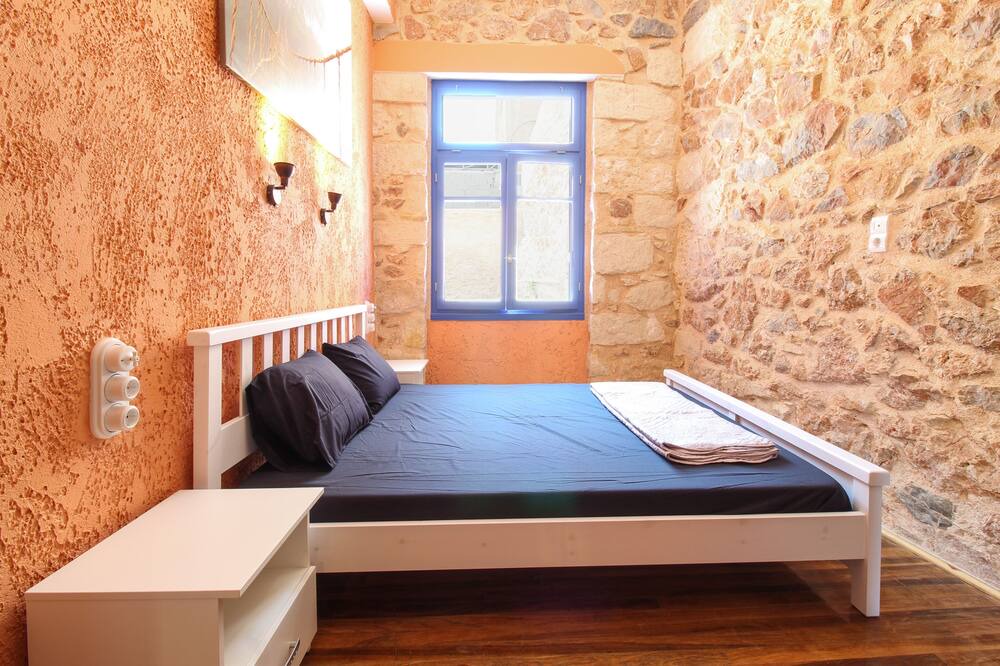 Photo of Bedroom in Agios Panteleimonas