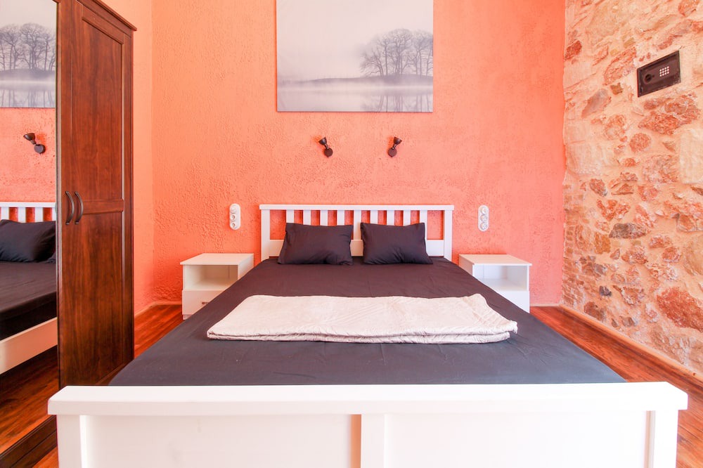 Photo of Bedroom in Agios Panteleimonas