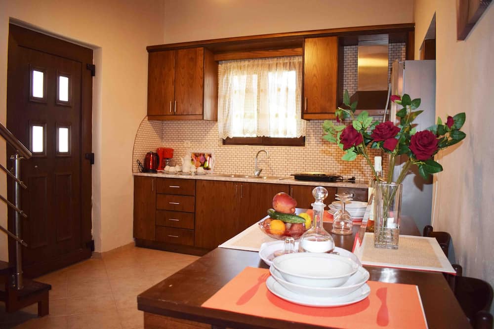 Photo of Kitchen in Roussospiti