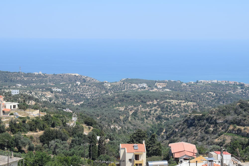 Photo of Outdoor in Roussospiti