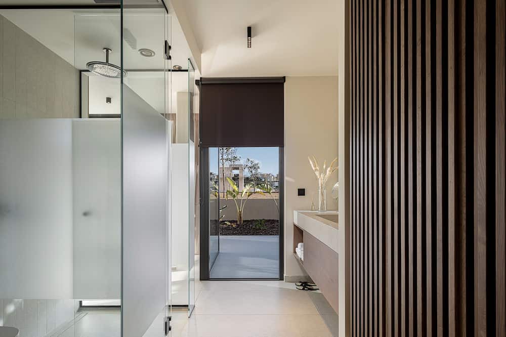 Photo of Bathroom in Tavronitis