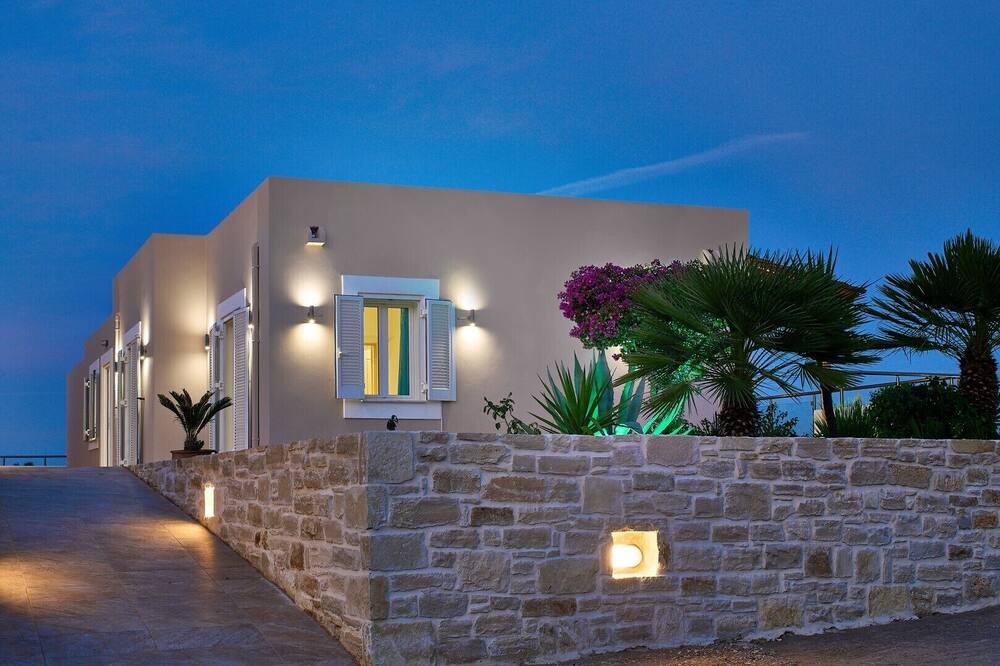 Photo of Outdoor in Stalos