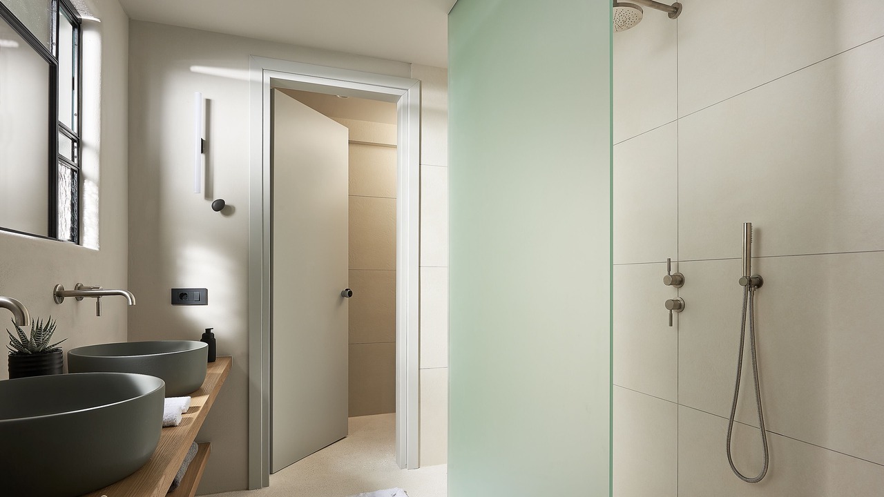 Photo of Bathroom in Milos