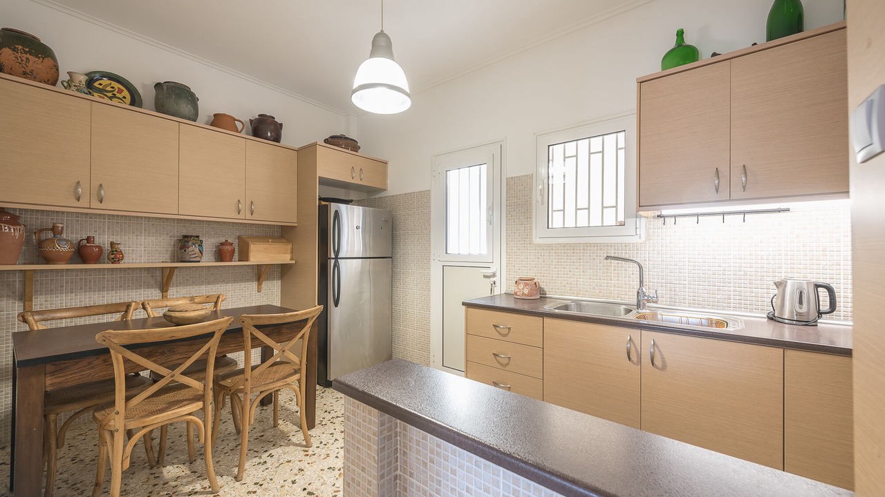 Photo of Kitchen in Petroupoli