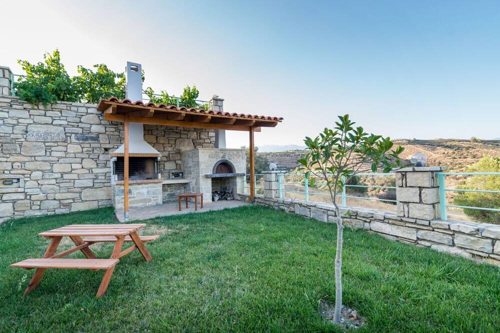 Photo of Outdoor in Pitsidia