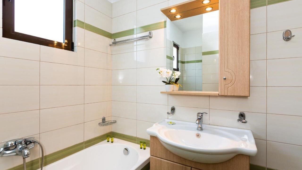 Photo of Bathroom in Loutra