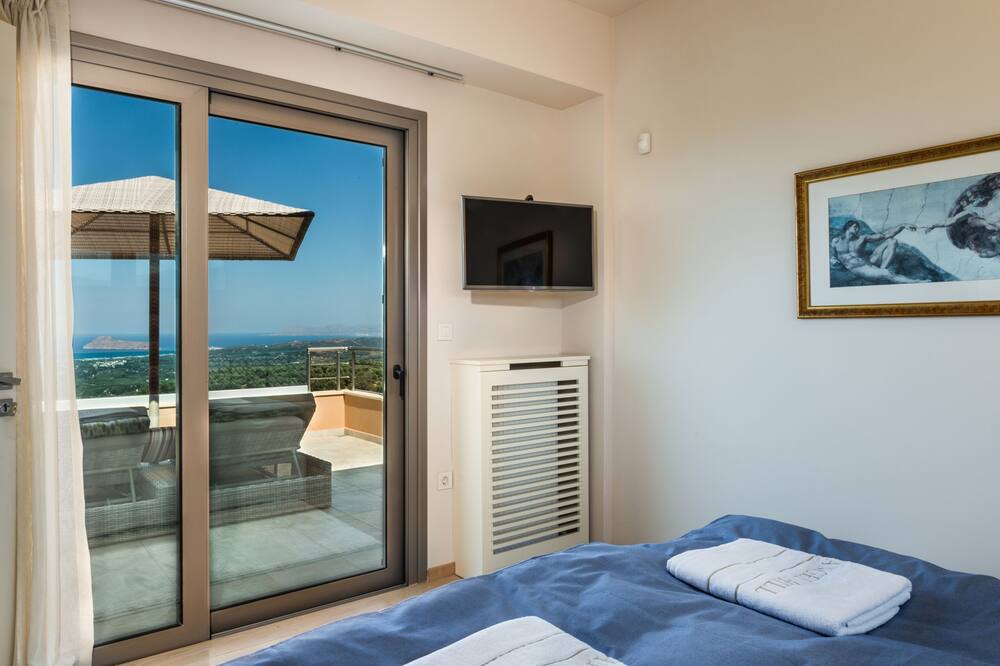 Photo of Bedroom in Platanias