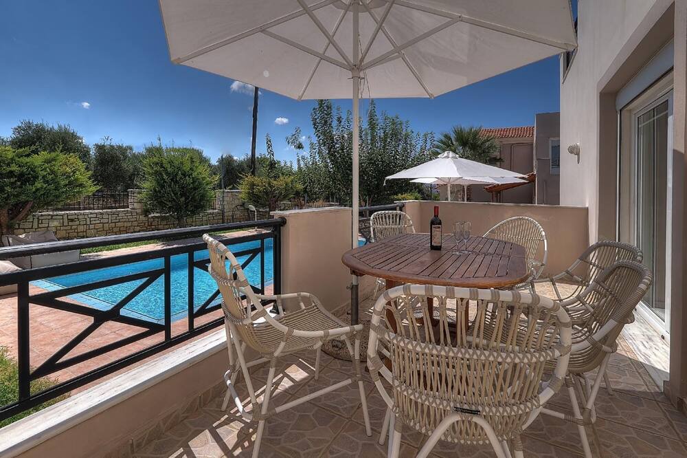 Photo of Outdoor in Prinos