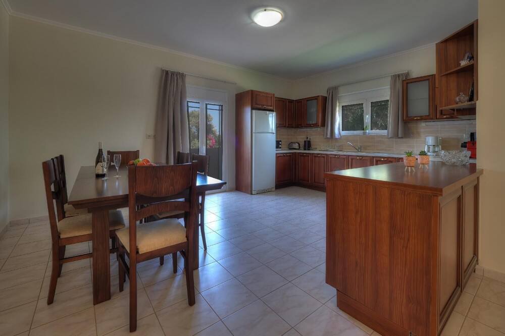 Photo of Kitchen in Prinos