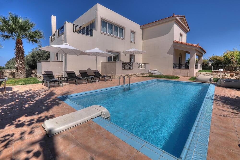 Photo of Outdoor in Prinos