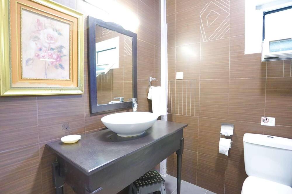 Photo of Bathroom in Sfakera