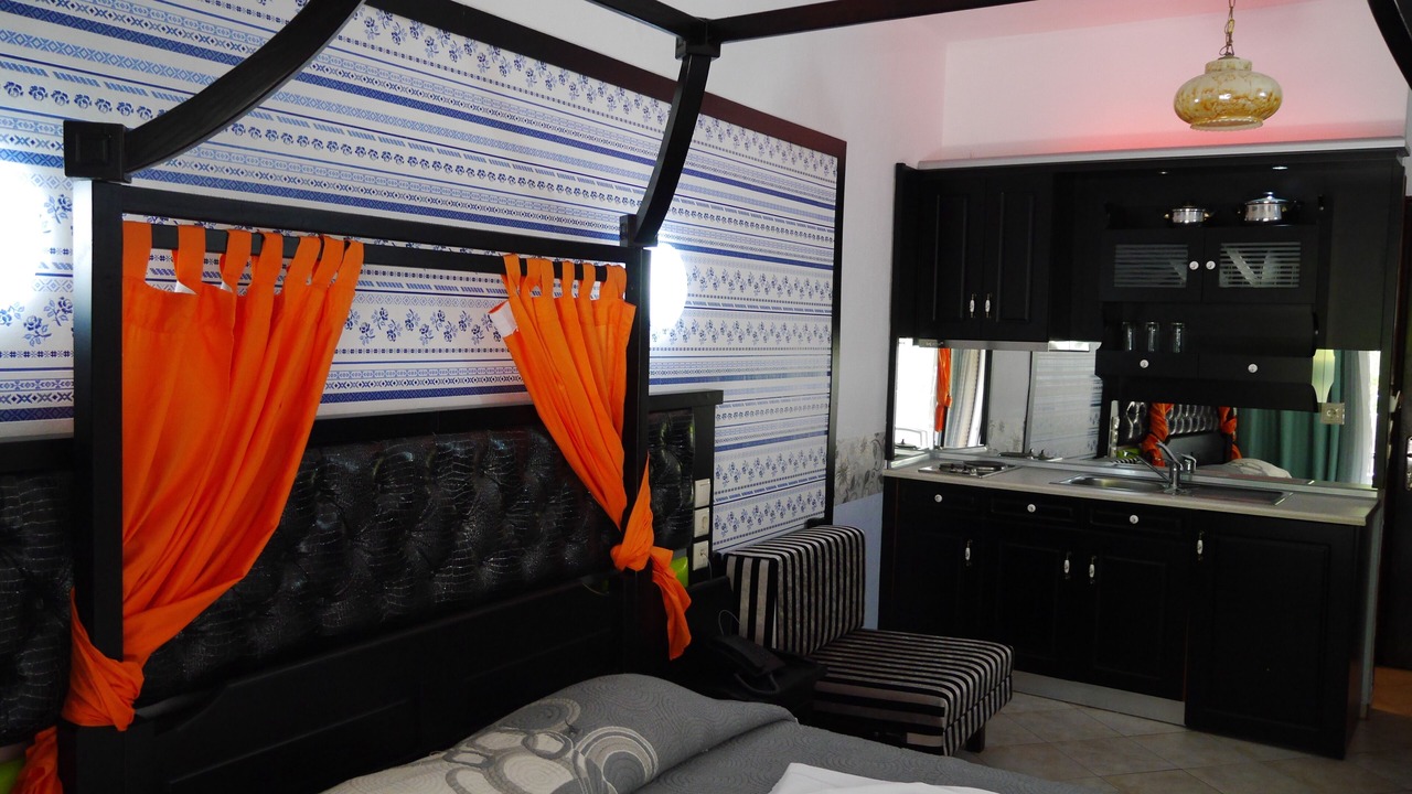 Photo of Livingroom in Chrisi Akti