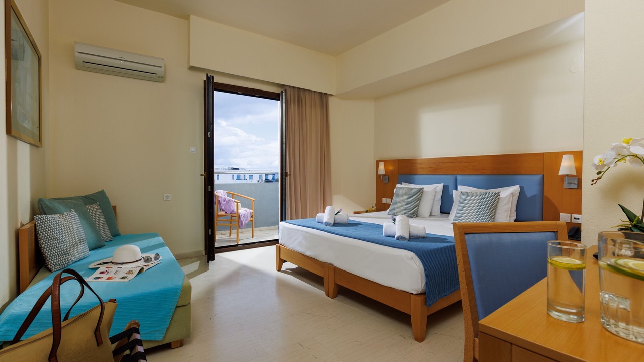 Photo of Bedroom in Kokkini Chani