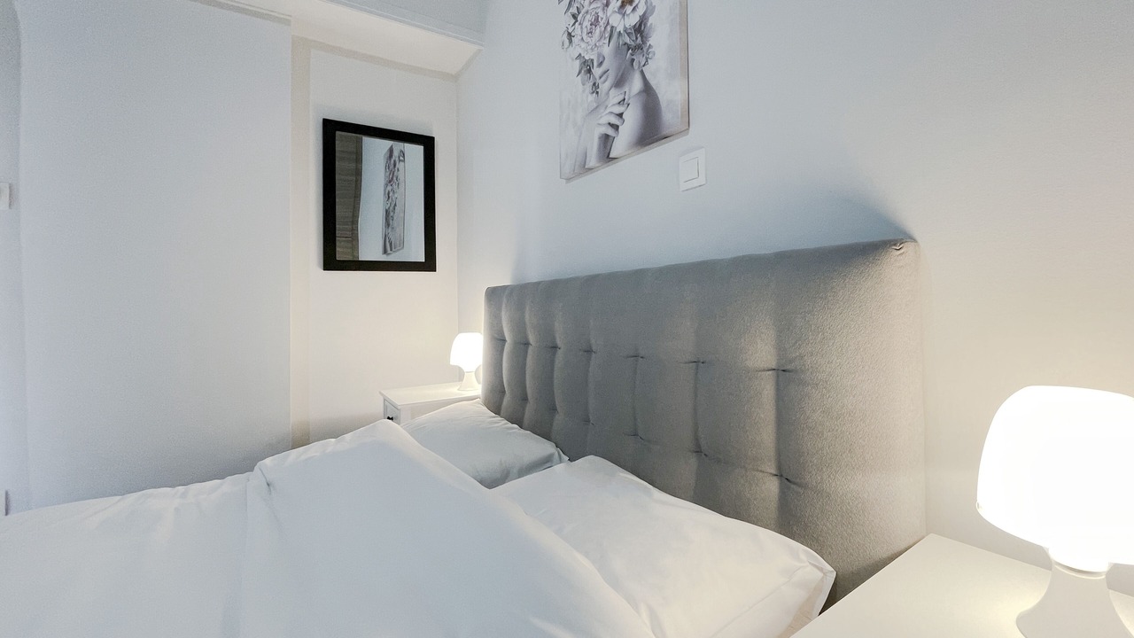 Photo of Bedroom in Platia Viktorias