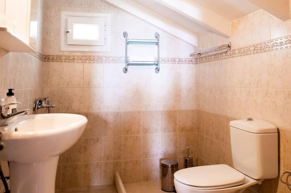 Photo of Bathroom in Sfakera