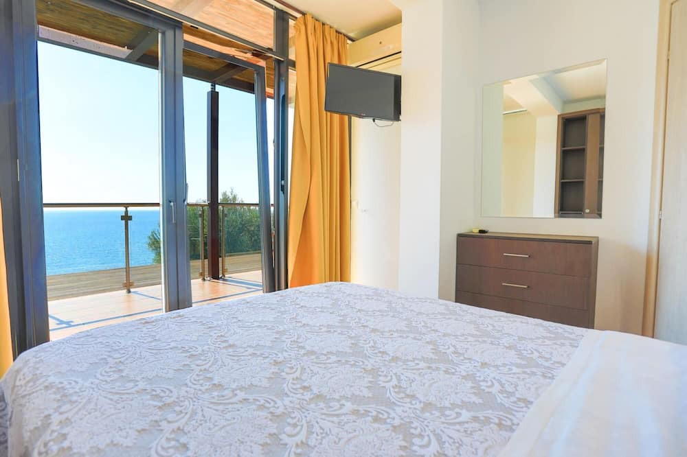 Photo of Bedroom in Nea Moudania