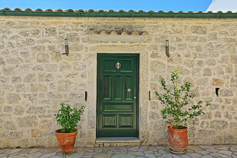 Photo of Outdoor in Vlachopoulatika