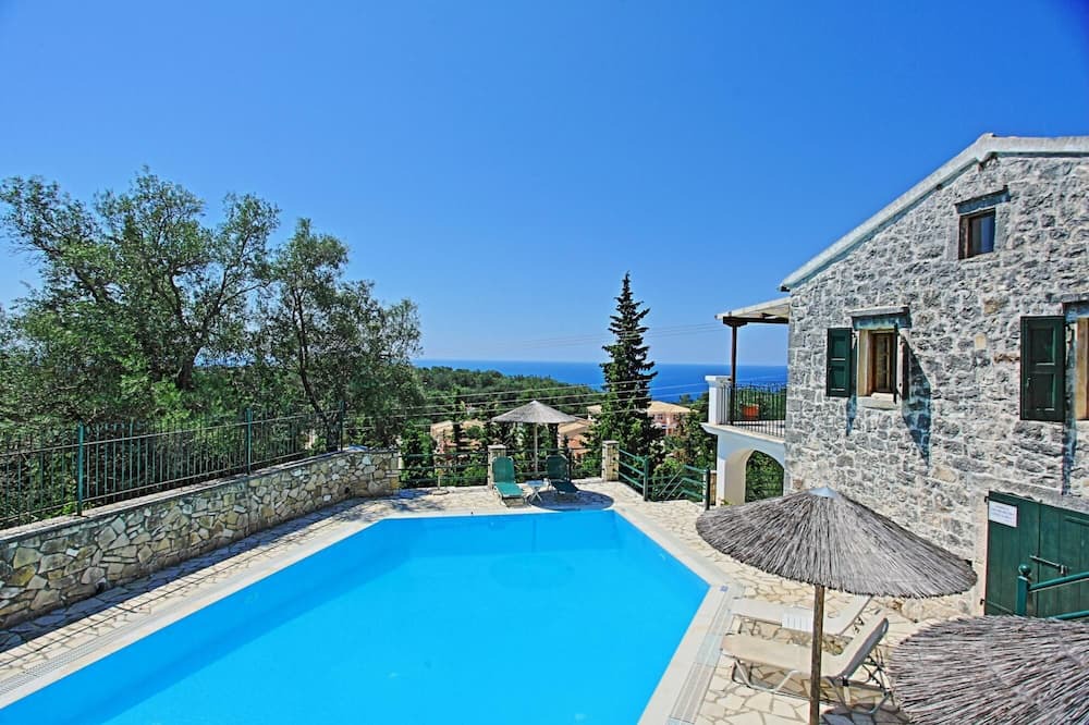 Photo of Outdoor in Vlachopoulatika