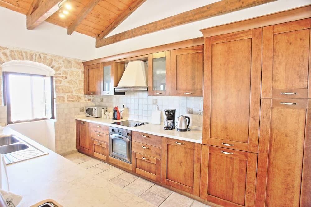 Photo of Kitchen in Vlachopoulatika
