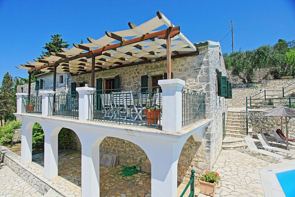 Photo of Outdoor in Vlachopoulatika