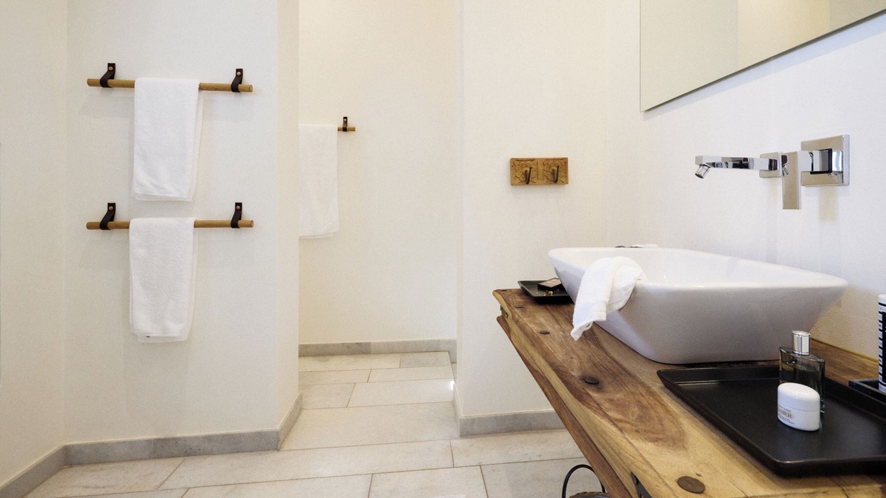 Photo of Bathroom in Syros