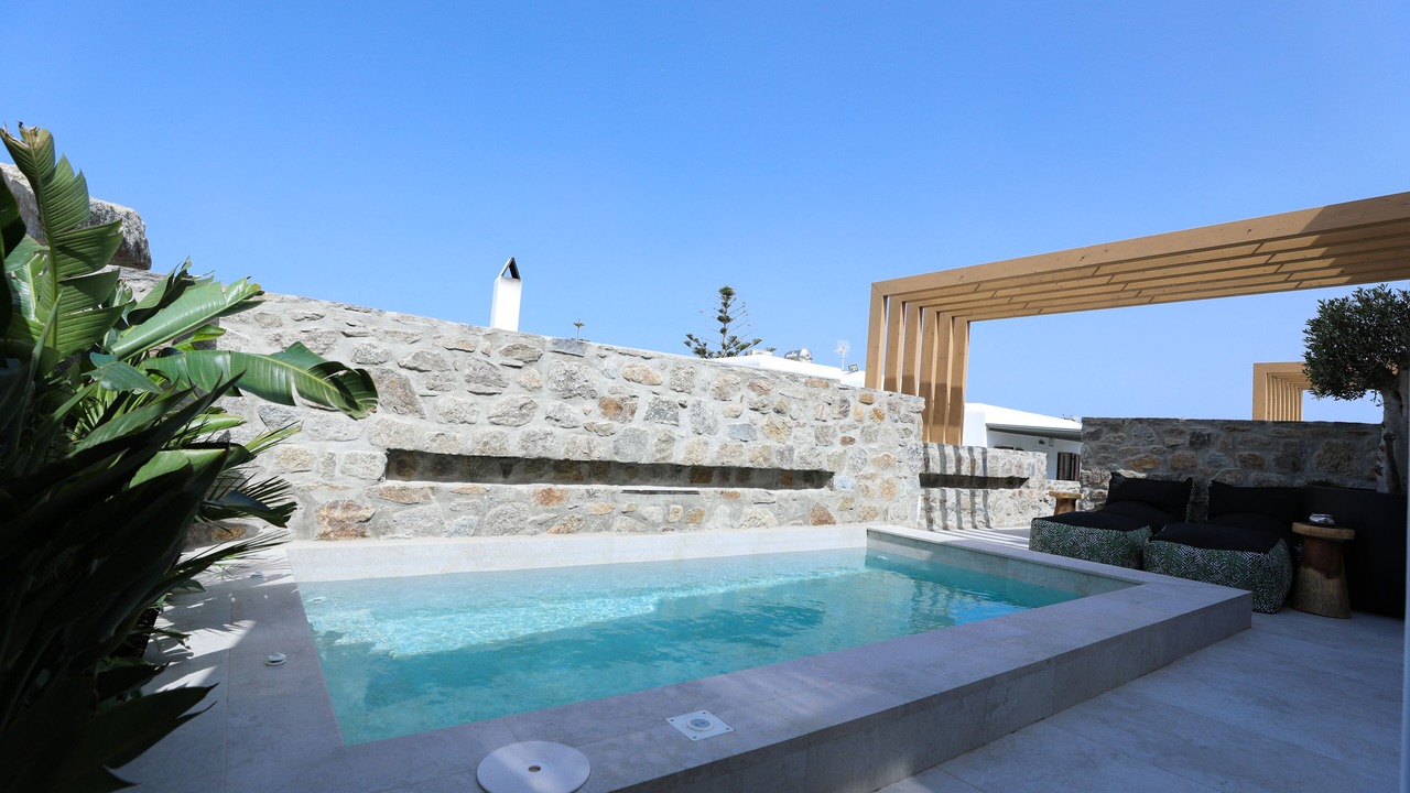 Photo of Outdoor in Glastros