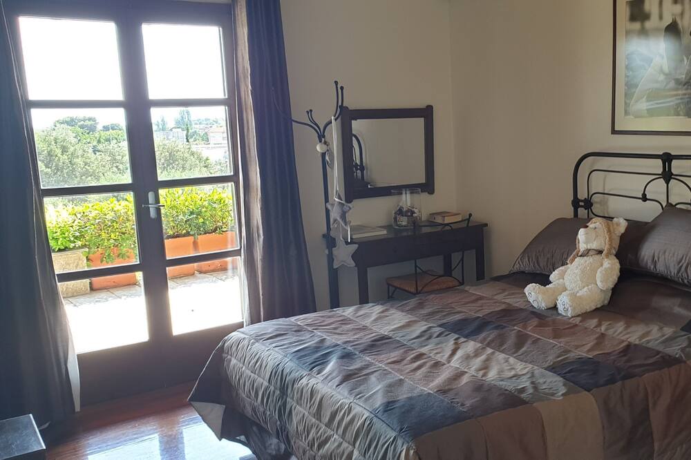 Photo of Bedroom in Nea Makri