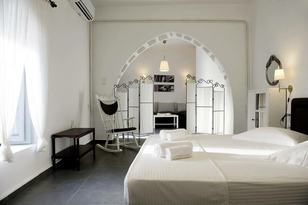 Photo of Bedroom in Milos