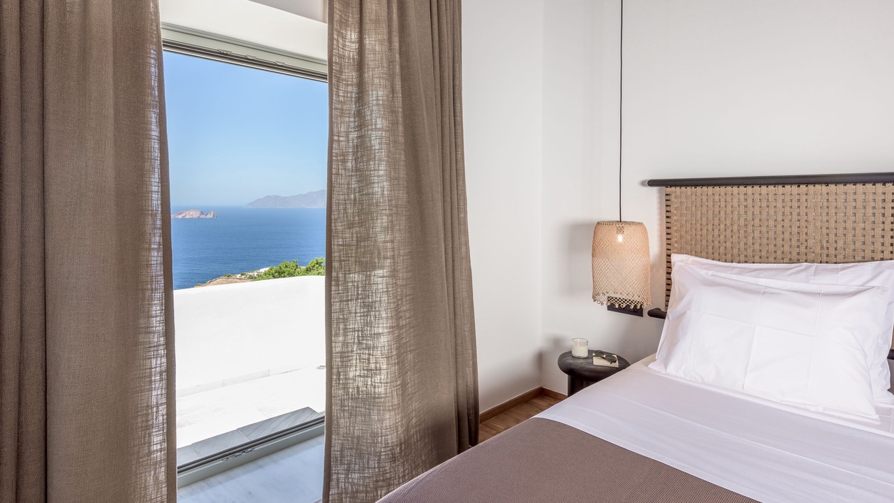 Photo of Bedroom in Milos