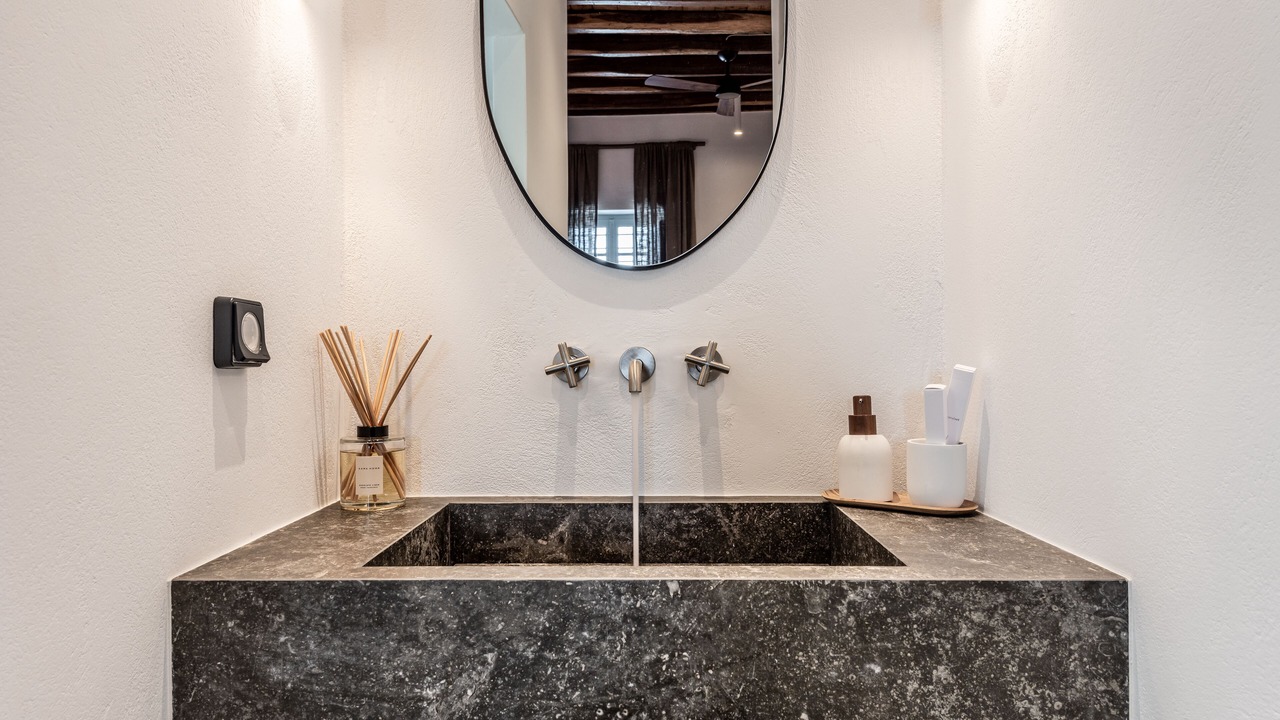 Photo of Bathroom in Milos