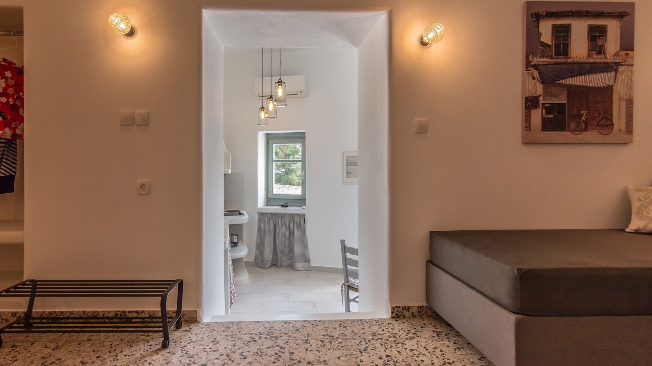 Photo of Bedroom in Milos