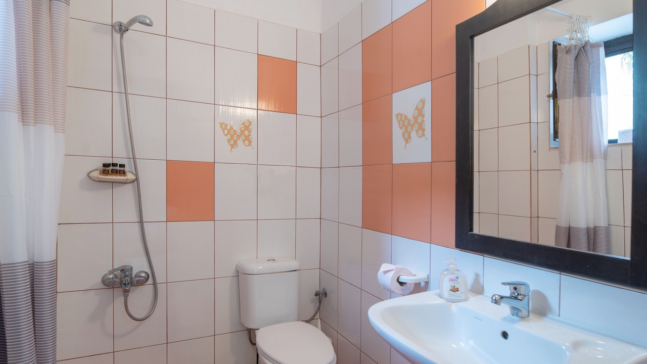 Photo of Bathroom in Itilo