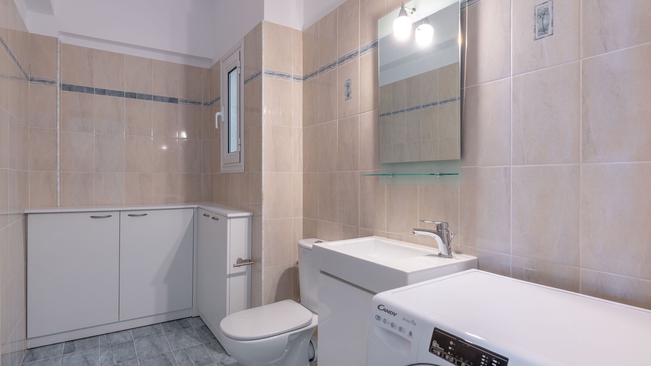 Photo of Bathroom in Chalandri