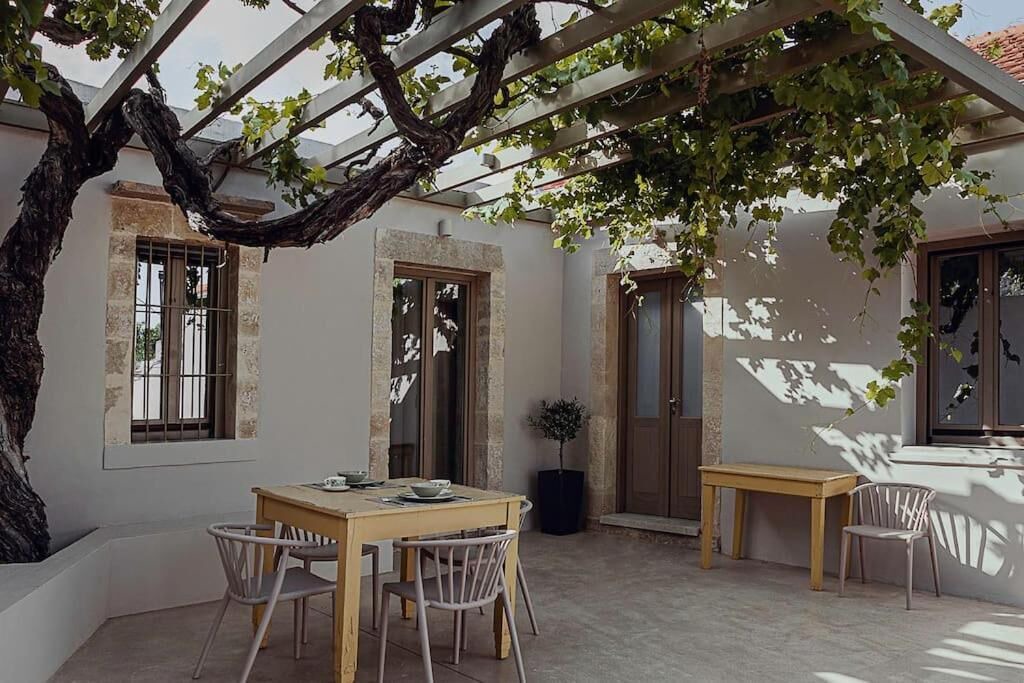 Photo of Outdoor in Amari