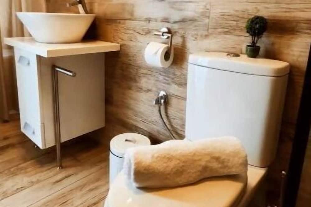 Photo of Bathroom in Gerakari