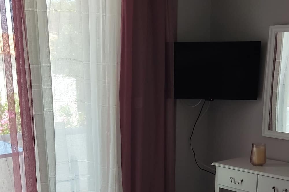 Photo of Bedroom in Marmari