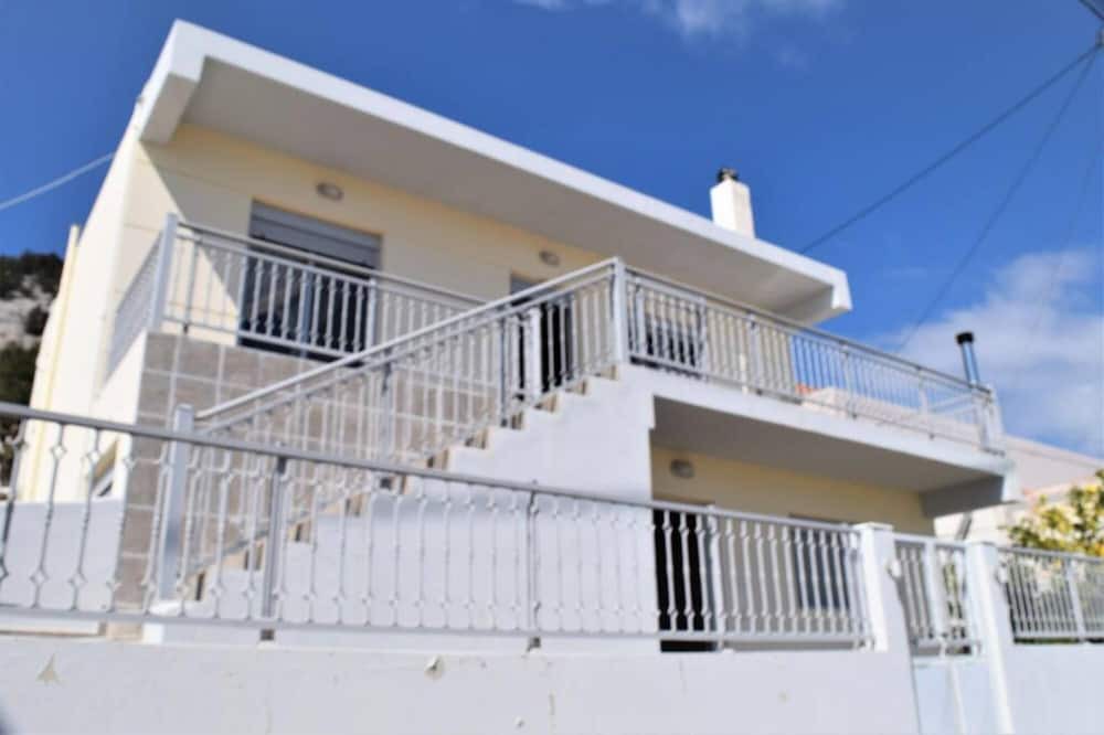 Photo of Outdoor in Monolithos