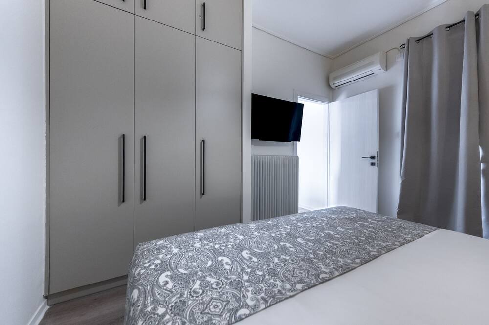 Photo of Bedroom in Filopappou