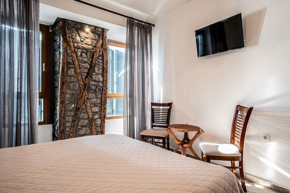 Photo of Bedroom in Myrina