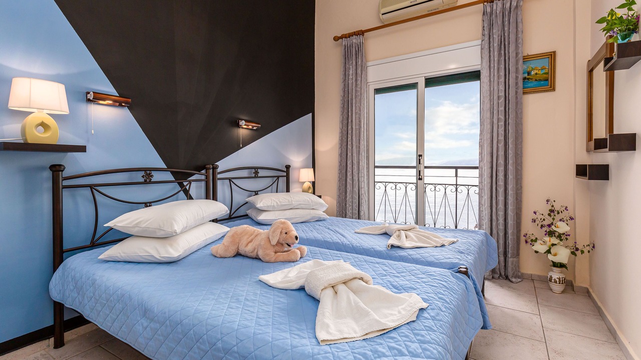 Photo of Bedroom in Benitses